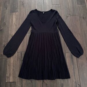 JACOB Black V-Neck Balloon Sleeve Pleated Sweater Dress P/S